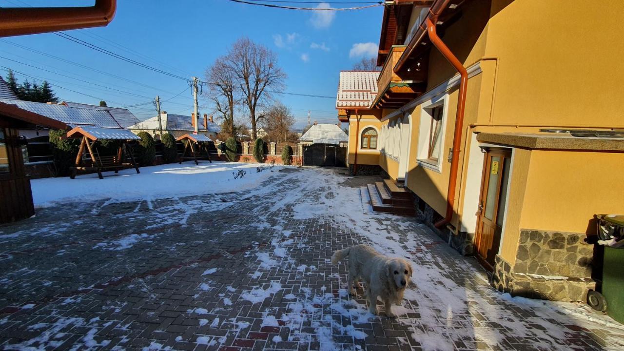 Casa Rasnoveana Екстериор снимка