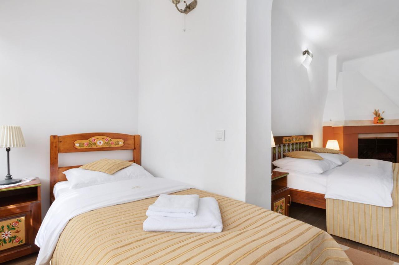 Casa Rasnoveana Екстериор снимка