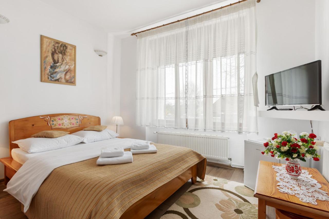 Casa Rasnoveana Екстериор снимка