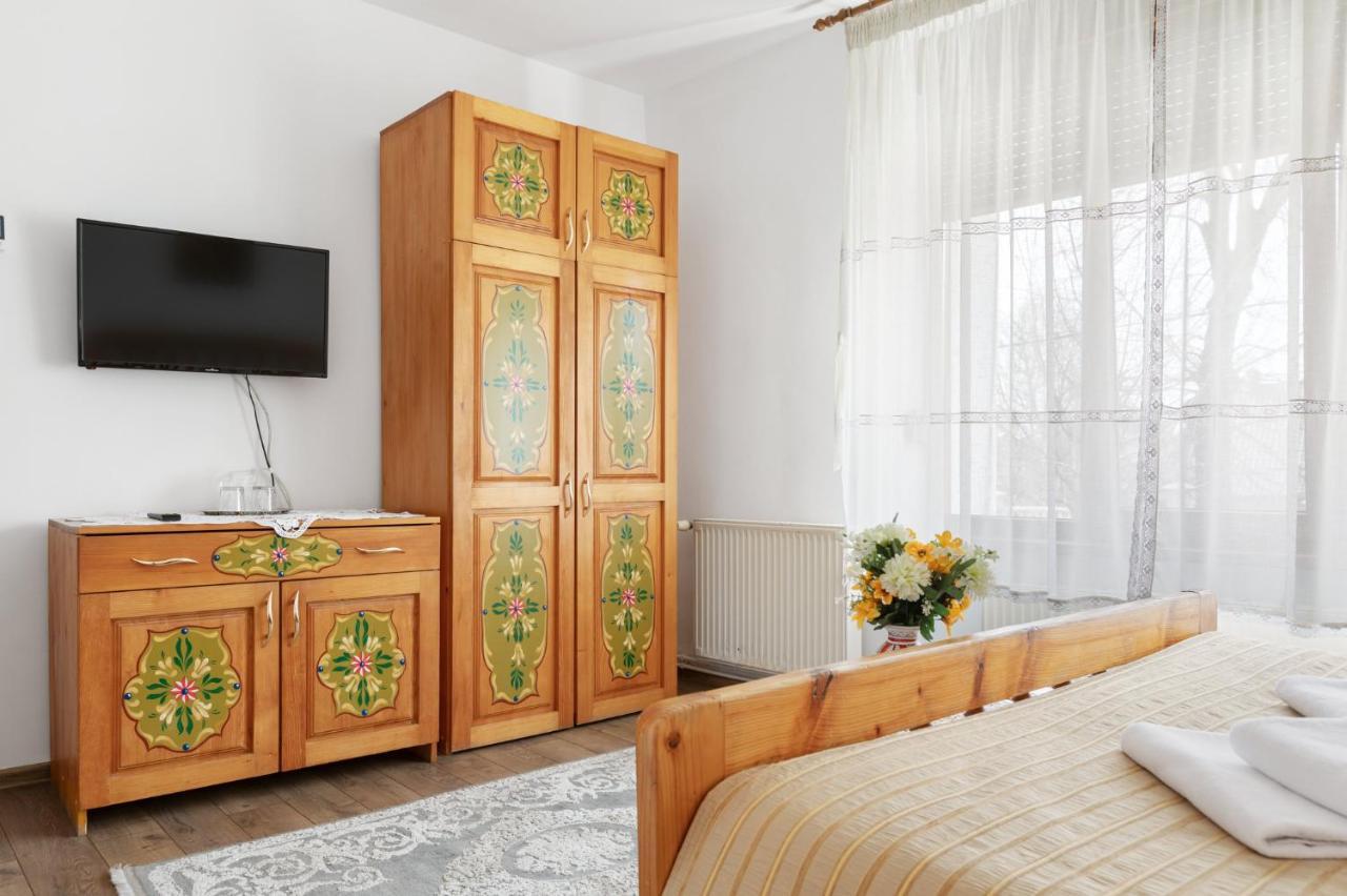 Casa Rasnoveana Екстериор снимка